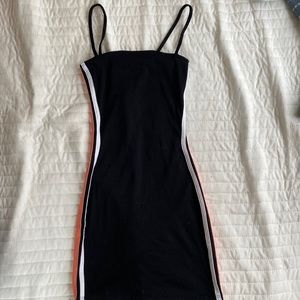 HM black dress
